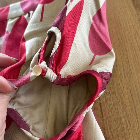 Orla Kiely Silk Trees Dress in Red, Pink, Maroon and Cream Size 3 - Picture 4 of 12